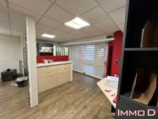 Maison 152 m² · à Thaon-les-Vosges · 152 m² · 174 000 €