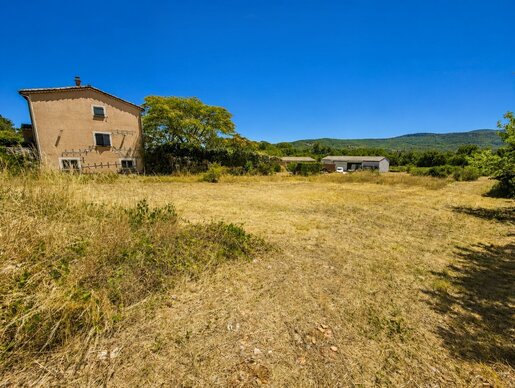 Terrain 770 m² · à Saint-Alban-Auriolles · 59 000 €
