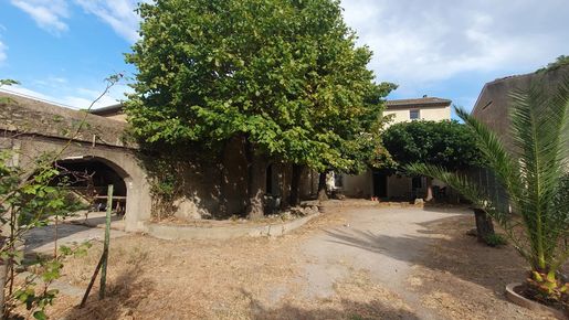 Maison 8 pièces 250 m² · à Marcorignan · 250 m² · 430 000 €