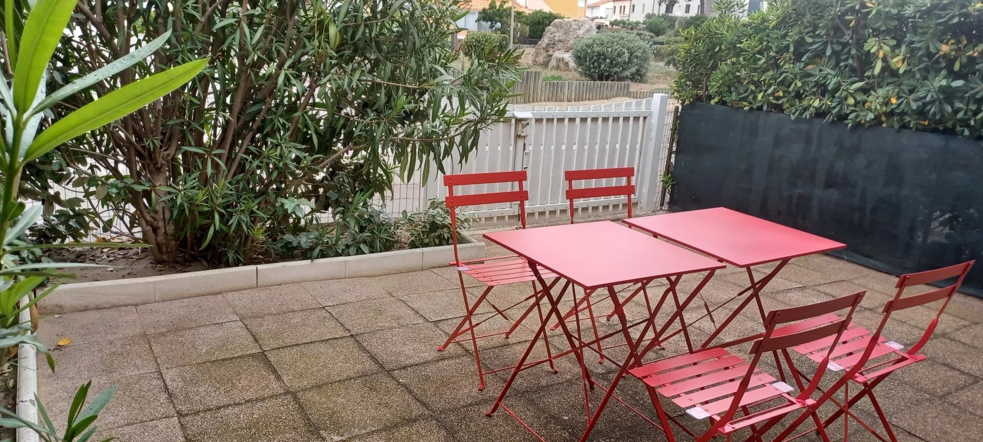 Purchase: Apartment (11100)