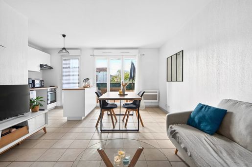 Appartement 2 pièces 44 m² · à La Penne-sur-Huveaune · 44 m² · 188 000 €