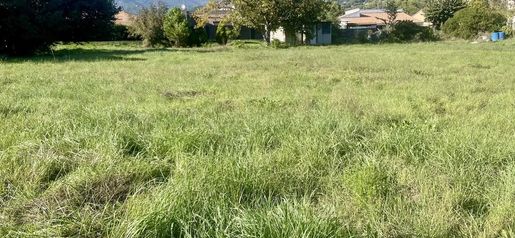 Terrain 160 m² · à Contes · 160 m² · 209 900 €