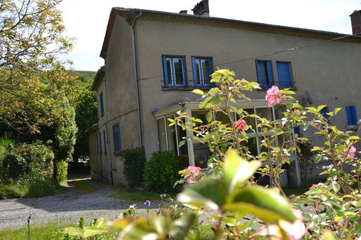 Maison 9 pièces 200 m² · à Castelnau-le-Lez · 200 m² · 183 000 €