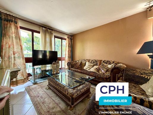 Appartement 4 pièces 64 m² · au Chesnay-Rocquencourt · 64 m² · 298 000 €