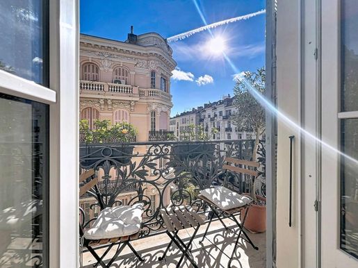 Appartement 3 pièces 83 m² · à Nice · 83 m² · 850 000 €