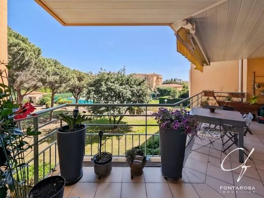 Appartement 3 pièces 83 m² · à Fréjus · 83 m² · 368 000 €