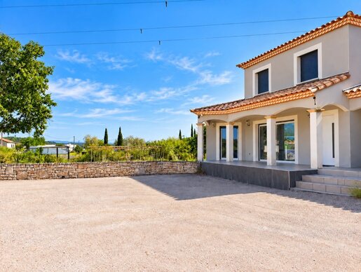 Maison 5 pièces 120 m² · à Ruoms · 120 m² · 267 000 €