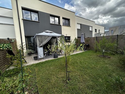 Maison 6 pièces 136 m² · à Orgères · 136 m² · 348 000 €