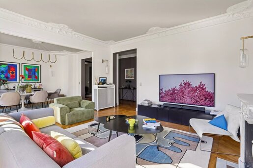 Appartement 5 pièces 153 m² · à Paris 16ème · 153 m² · 2 690 000 €