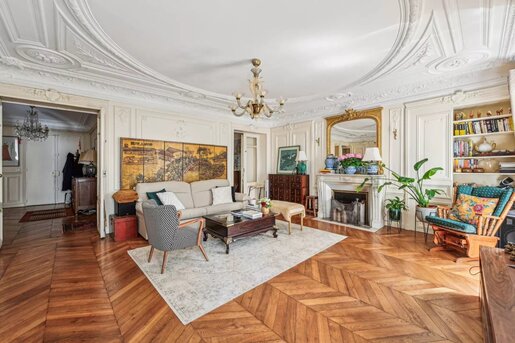 Appartement 5 pièces 146 m² · à Paris 16ème · 146 m² · 1 760 000 €