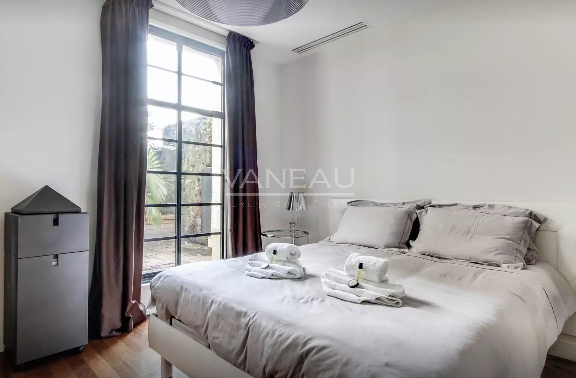 Appartement – Paris 8 - Plus