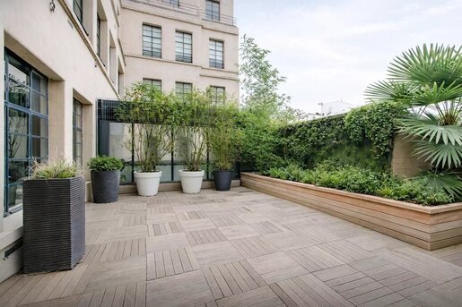 Appartement 4 pièces 155 m² · à Paris 8ème · 155 m² · 2 390 000 €