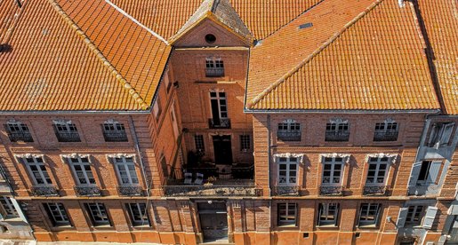 Maison 15 pièces 620 m² · à Mazères · 620 m² · 995 000 €