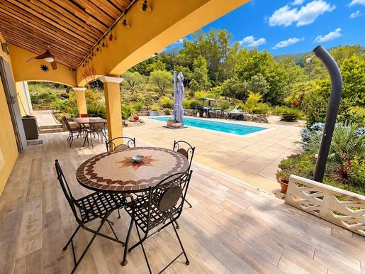 Maison 4 pièces 117 m² · au Cannet-des-Maures · 117 m² · 489 000 €