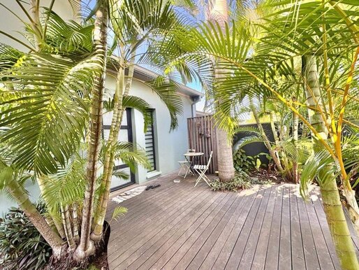 Maison 6 pièces 137 m² · à L'Étang-Salé · 137 m² · 530 000 €