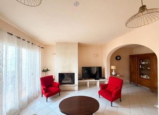 Maison 5 pièces 119 m² · à Léguevin · 119 m² · 210 000 €