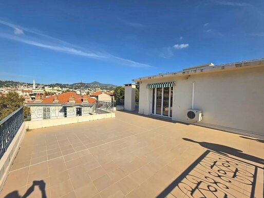 Appartement 4 pièces 135 m² · à Nice · 135 m² · 939 000 €