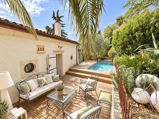 Maison 6 pièces 215 m² · à Angoulême · 215 m² · 559 000 €