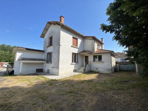 Maison 6 pièces 150 m² · à Chalais · 150 m² · 84 900 €
