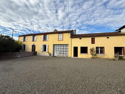 Maison 7 pièces 210 m² · à Maubourguet · 210 m² · 192 600 €