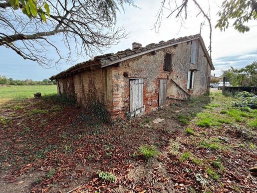 Maison 2 pièces 125 m² · à Montauban · 125 m² · 99 000 €