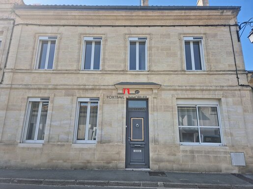 Maison 6 pièces 237 m² · à Blaye · 237 m² · 375 000 €