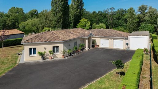 Maison 6 pièces 160 m² · à Cavignac · 160 m² · 317 000 €