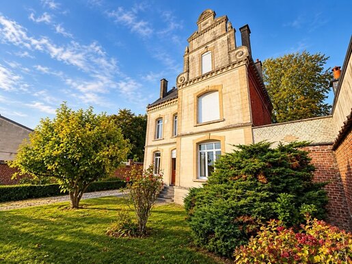 Maison 8 pièces 211 m² · à Bertry · 211 m² · 262 000 €