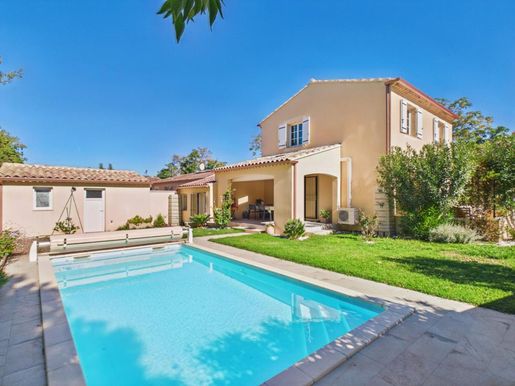 Maison 6 pièces 115 m² · à Avignon · 115 m² · 439 000 €