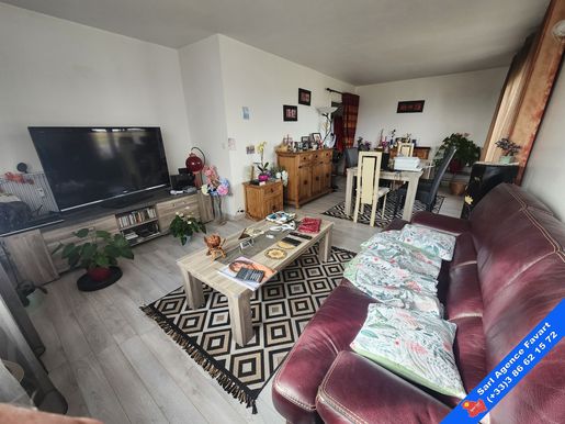 Appartement 2 pièces 65 m² · à Migennes · 65 m² · 58 000 €