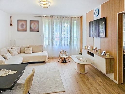Appartement 4 pièces 87 m² · à Rillieux-la-Pape · 87 m² · 200 000 €