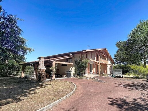 Maison 7 pièces 175 m² · à Salaunes · 175 m² · 440 500 €