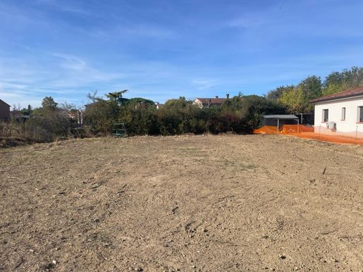 Terrain 864 m² · à Léguevin · 159 000 €