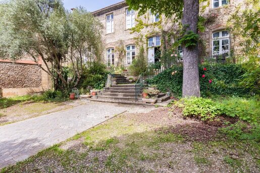 Maison 12 pièces 1000 m² · à Limoux · 1 000 m² · 750 000 €