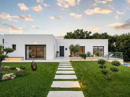 Maison 5 pièces 154 m² · à Pujaudran · 154 m² · 612 850 €
