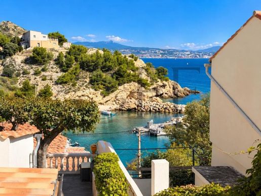 Maison 3 pièces 80 m² · au Rove · 80 m² · 750 000 €