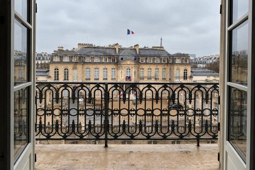Appartement 2 pièces 80 m² · à Paris 8ème · 80 m² · 3 100 000 €