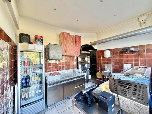 Local commercial 16 m² · au Pradet · 16 m² · 79 000 €