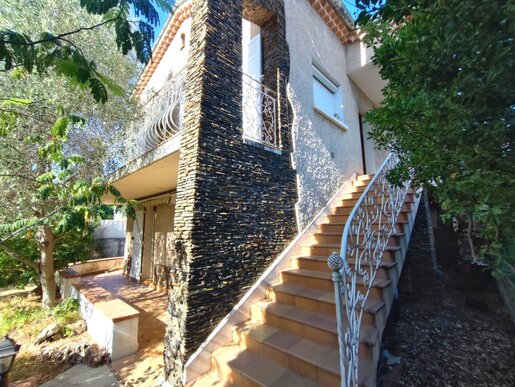 Maison 6 pièces 140 m² · à La Seyne-sur-Mer · 140 m² · 367 000 €