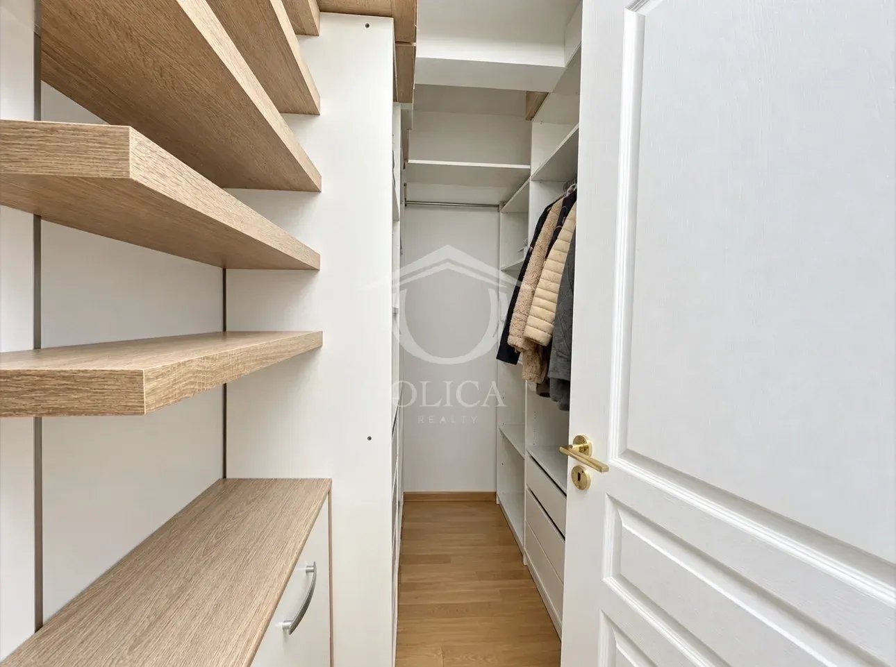 Apartment in Antibes - More