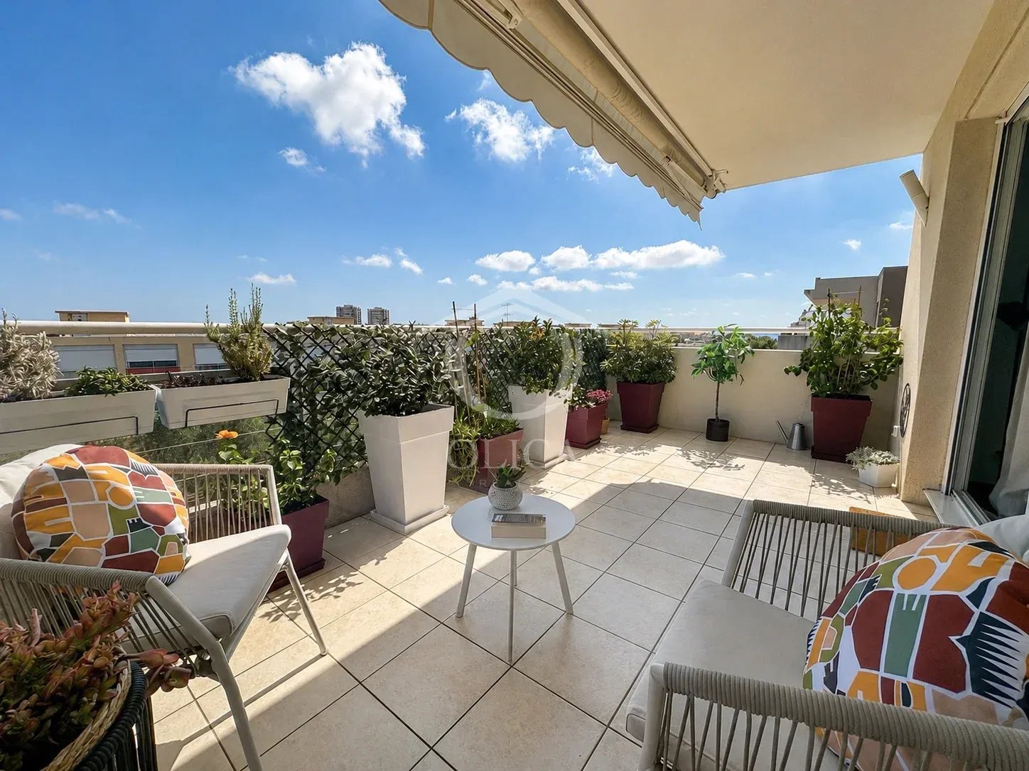 Antibes – Rabiac-Estagnol – Top Floor – Large Terrace – Sea Glimpse – Private Garage