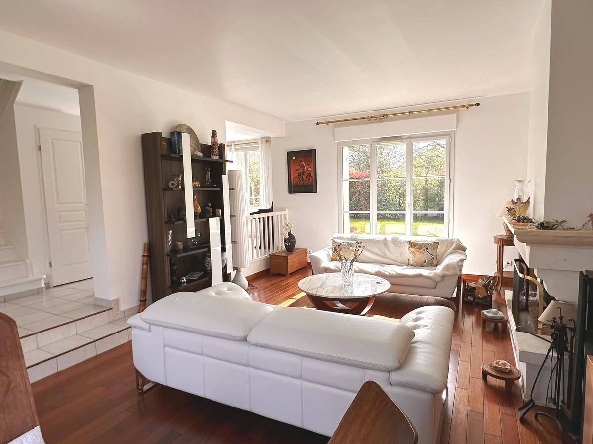 Maison à vendre, 174m², Montesson
