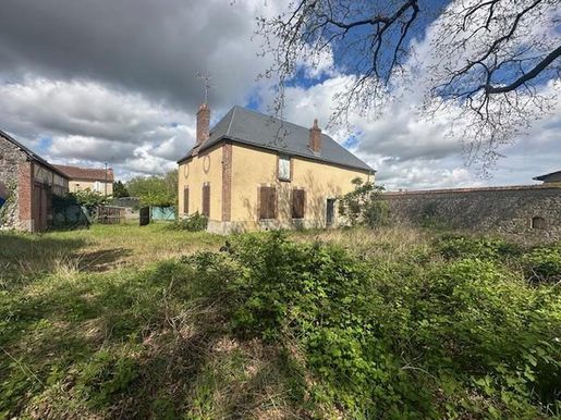 Maison 4 pièces 65 m² · à Orgères-en-Beauce · 65 m² · 129 000 €