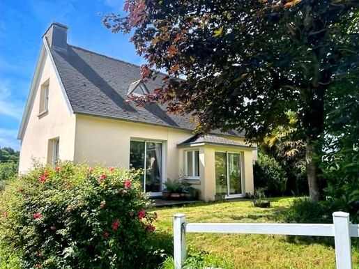 Maison 4 pièces 69 m² · à Collorec · 69 m² · 137 150 €