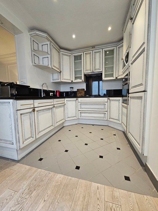 Appartement 2 pièces 63 m² · à Paris · 63 m² · 765 000 €