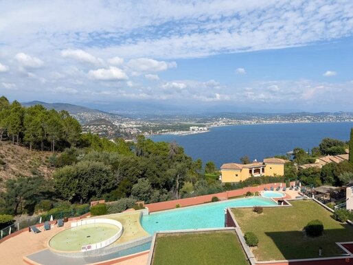 Appartement 5 pièces 51 m² · à Théoule-sur-Mer · 51 m² · 356 000 €