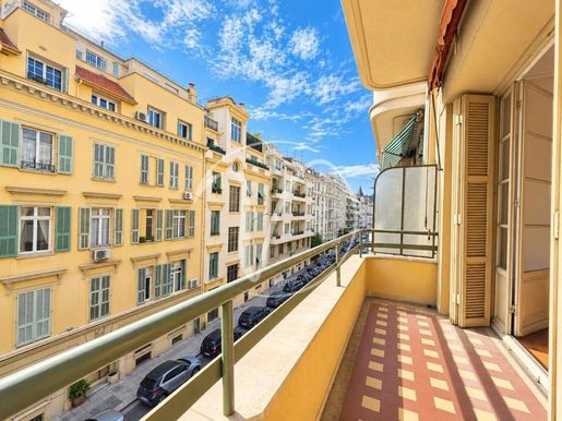 Appartement 3 pièces 99 m² · à Nice · 99 m² · 790 000 €