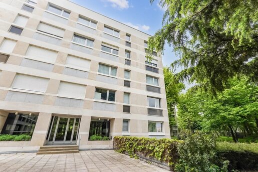 Appartement 5 pièces 130 m² · à Garches · 130 m² · 690 000 €