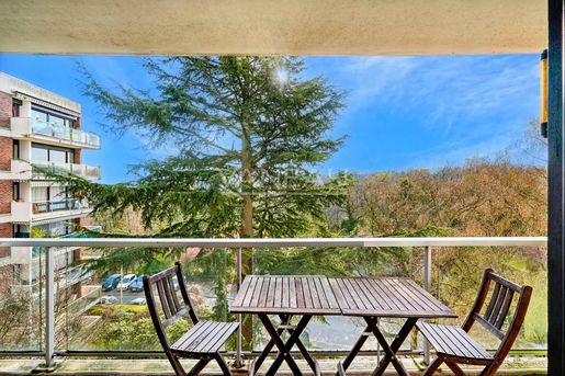 Appartement 5 pièces 108 m² · à Jouy-en-Josas · 108 m² · 419 000 €