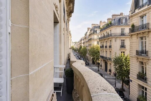 Appartement 7 pièces 210 m² · à Paris 16ème · 210 m² · 3 388 000 €